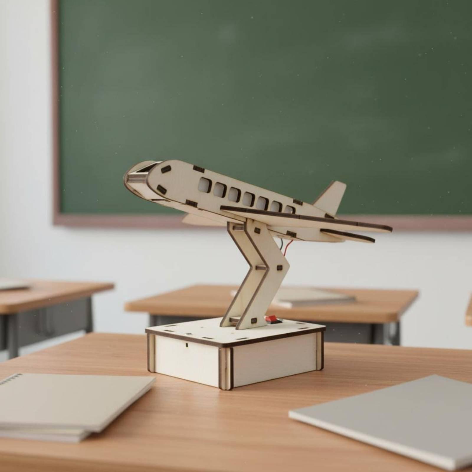 Is Learning Science A Hobby - Model samolotu do składania, nauka i